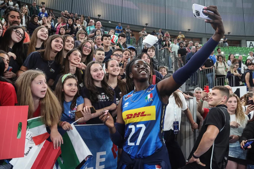selfie con i tifosi, AIA Aequilibrium Cup