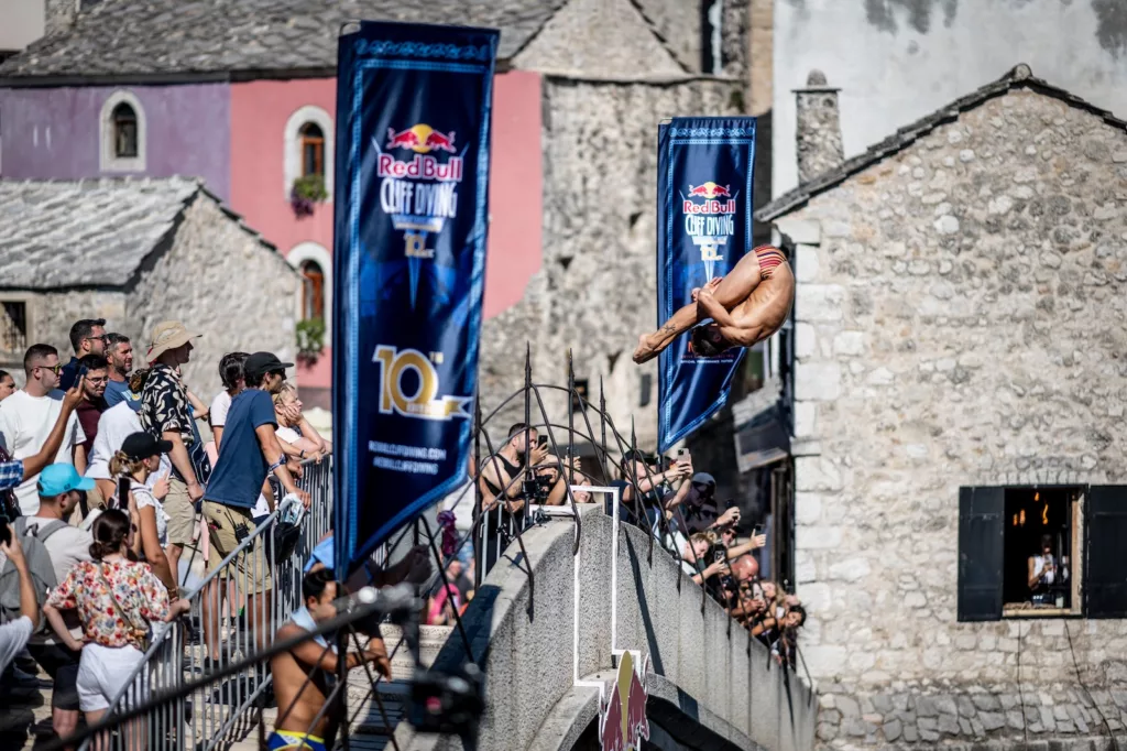 Cliff Diving World Series in Mostar, Constantin Popovici tuffo