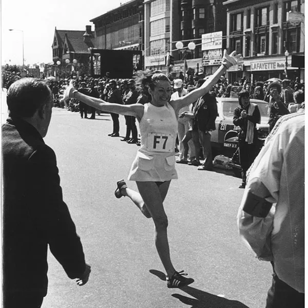 Kathrine Switzer a fine gara
Maratona di Boston