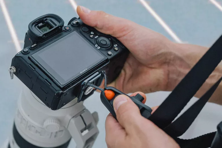 PGYTECH Camera Strap Pro: la tracolla per fotografi sportivi